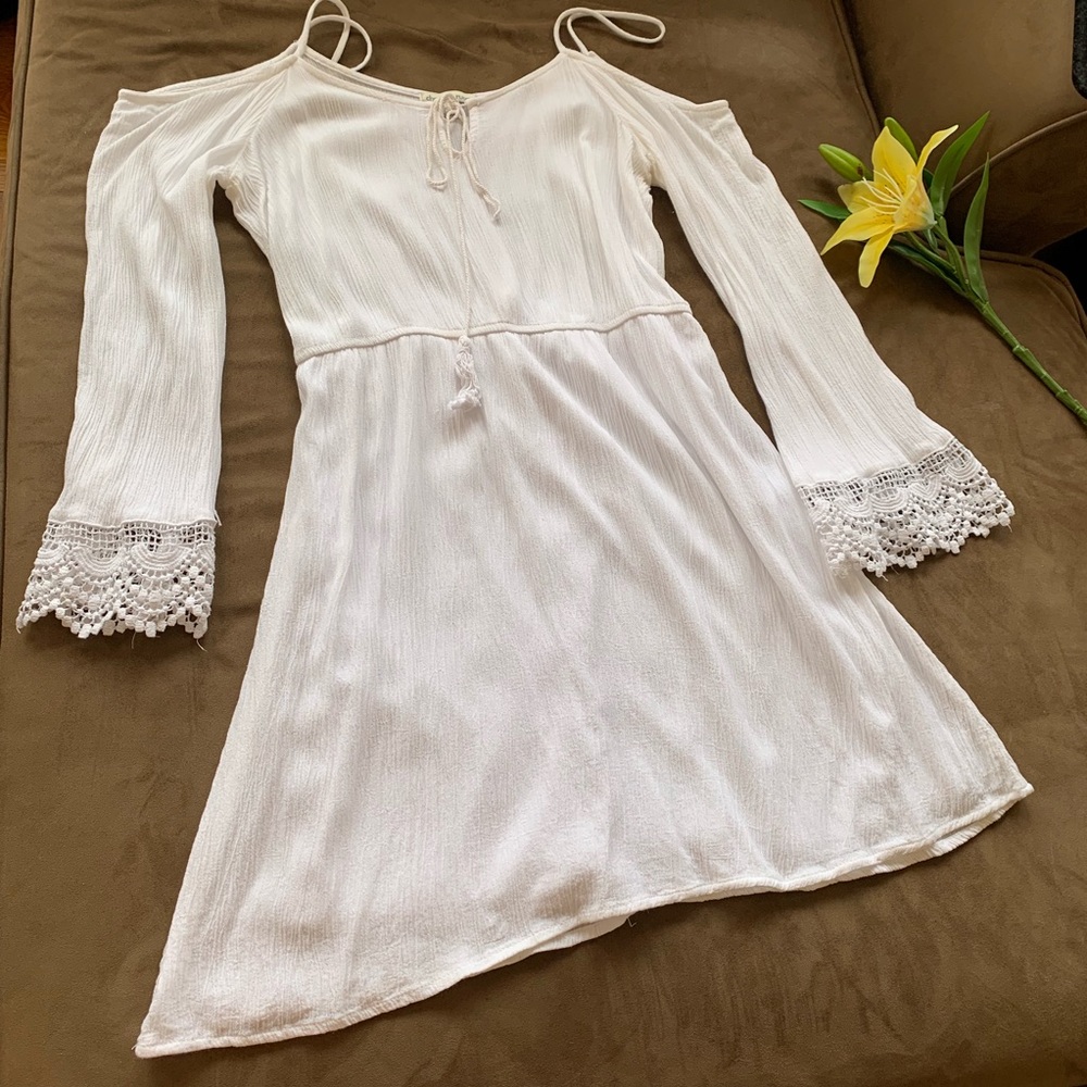 white summer/spring dress